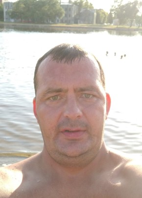 Leonid, 42, Russia, Saint Petersburg