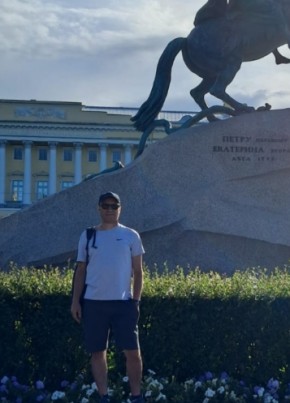Денис из Кинешмы 42 года
