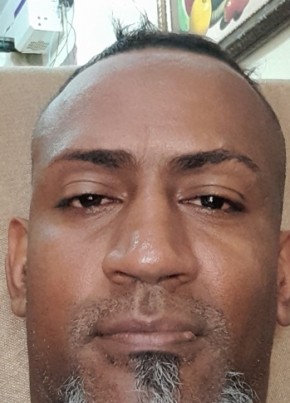 Ricardo, 41, República de Santo Domingo, Santo Domingo
