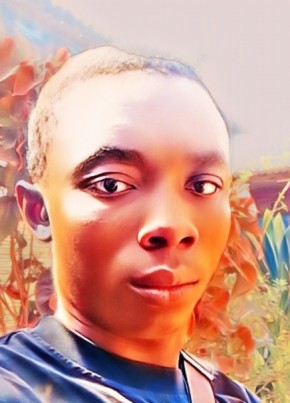 DELLE PIERRO, 24, Burkina Faso, Ouagadougou