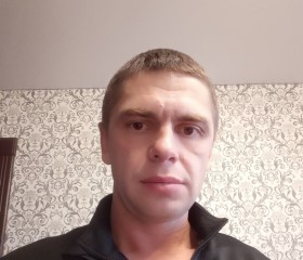 Aleksandr, 44, Pskov