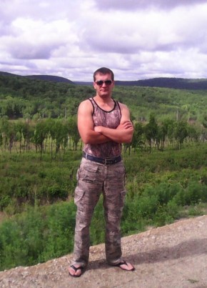 Олег, 38, Россия, Вольск-18