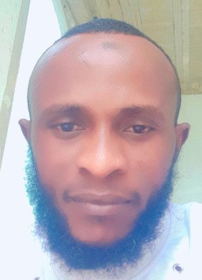 Diallo Ahassane из Abidjan 28 лет