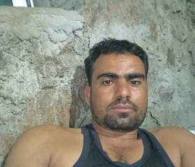 احمد, 25, Taizz