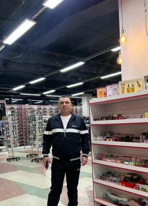 Фуркат из Новосибирска 46 лет