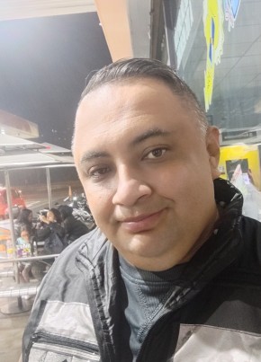 Alonso, 44, República de Colombia, Medellín