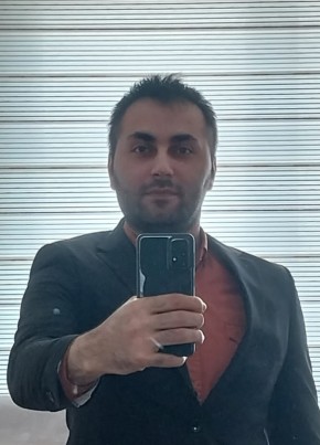 Muammer Arıkan, 31, Türkiye Cumhuriyeti, Samsun