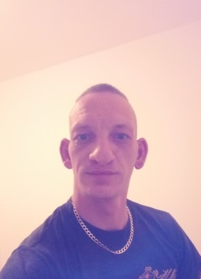 Tomáš, 35, Switzerland, Geneve