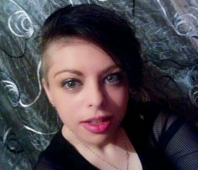 debora Herteg, 34, Potenza