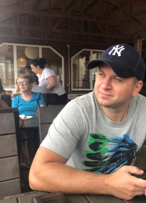Pavel, 38, Россия, Артем
