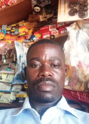 Samuel, 33, Uganda, Hoima