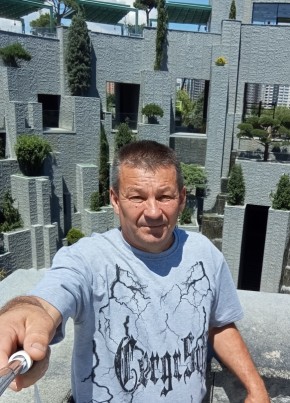 Сергей из Белореченска 56 лет