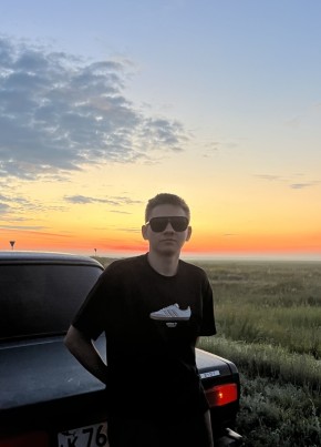 Никита из Адамовки 19 лет