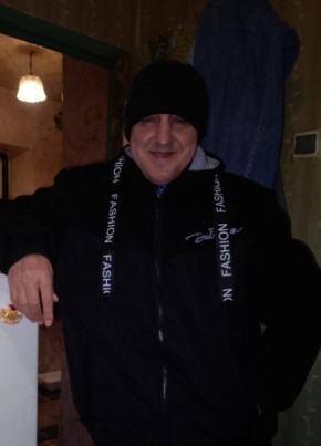 Анатолий из Ясногорска 52 года