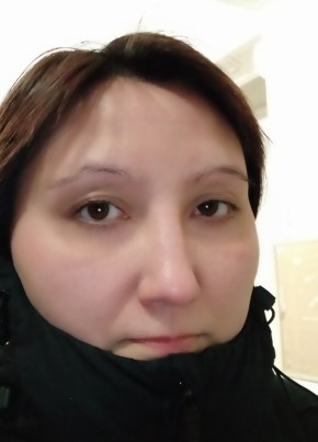 Дина, 42, Россия, Санкт-Петербург