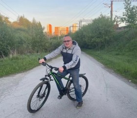 Dmitriy, 57, Yekaterinburg