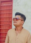 Saqi, 19, Islamabad