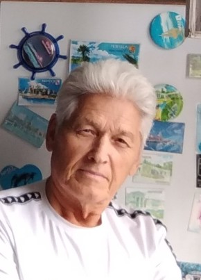 Булат Казаков, 69, Россия, Екатеринбург
