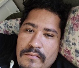 Gilberto, 29, Fresno (State of California)