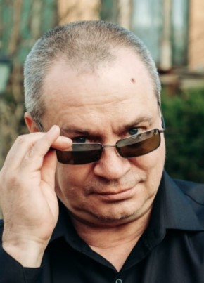 Андрей из Иркутска 56 лет