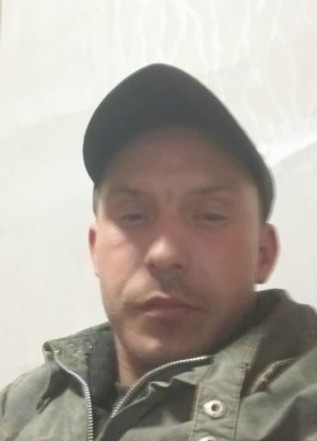 Сергей из Торопеца 28 лет