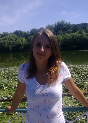 Катя , 30, Україна, Городище