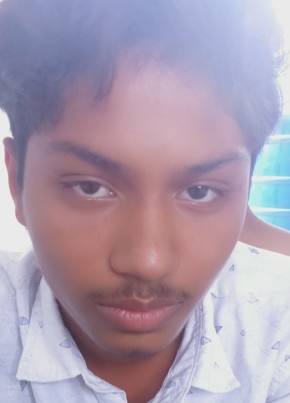 Shahab, 18, India, Pune