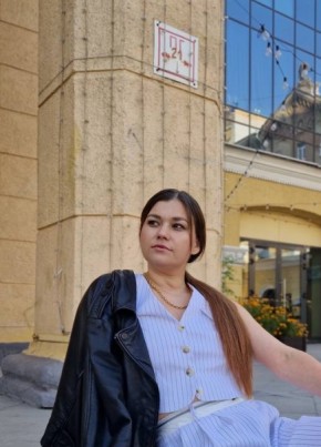 Olga, 39, Russia, Novosibirsk