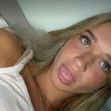 Bella B, 25  , Bentonville