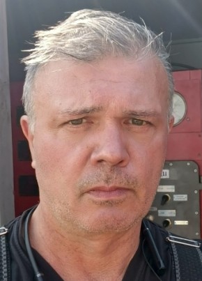 Андрей из Нижневартовска 52 года