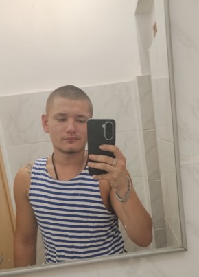 Максим из Ставрополи 19 лет