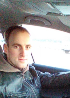 Sergey, 38, Russia, Pskov