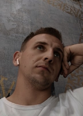 Анатолий из Волгодонска 25 лет