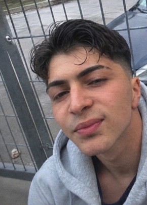 Arda из İzmit 20 лет