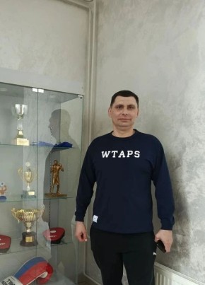 Юрий из Москвы 46 лет