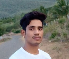 Nijamul sarkar, 18 лет, Barpeta Road