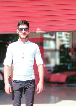 Polat, 25, Türkiye Cumhuriyeti, Ereğli (Konya İli)