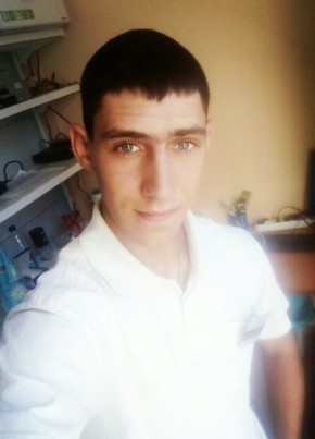 Дмитрий, 26, Россия, Артем
