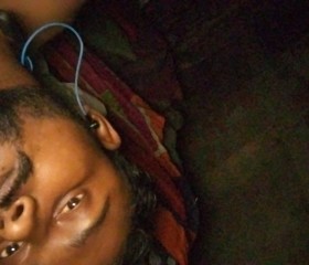 D ki, 19, Lucknow
