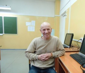 Александр, 57 лет, Углич
