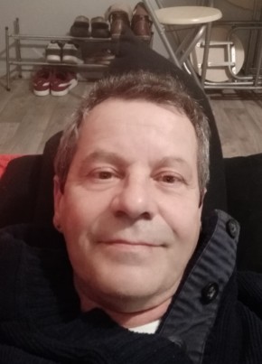 Laurent, 57, République Française, Saintes
