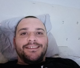 Nikola, 32, Sremska Mitrovica