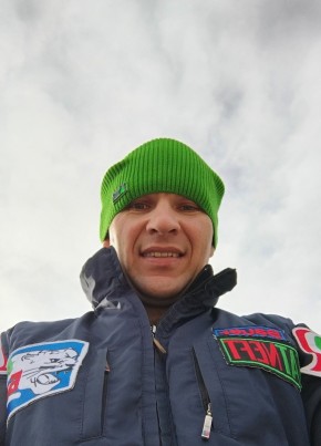 Адам, 36, Россия, Мельниково