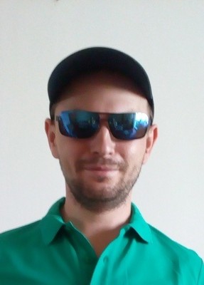 Сергей, 36, République Française, Paris