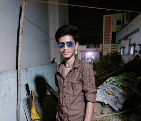 Dhanush, 18 лет, Hyderabad