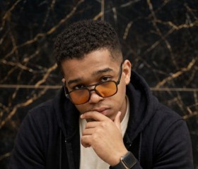 Mustafa, 21, Cairo