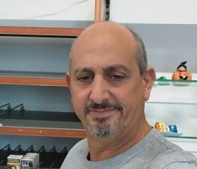 Alfred, 19, L Aquila