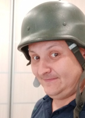 Антон, 34, Россия, Брянск