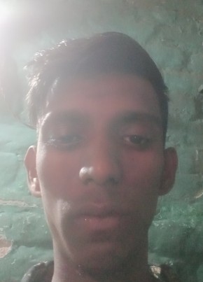 Harkesh Kashyap, 19, India, Delhi