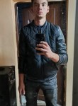 Daniel, 22 года, București